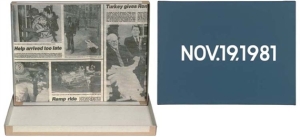 1981, Kawara, On, Nov.19,1981, liquitex doek op kartonnen doos & krantenknipsel NYT, 33x44,5, privécollectie